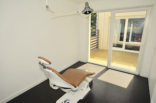 Photo n°6 de Dr Nayila Sago à Dunkerque (Dentiste)