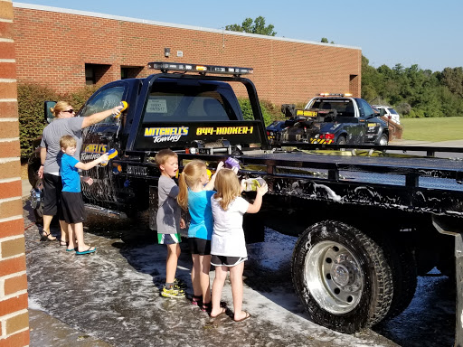 Mitchell's Towing and Roadside Assistance LLC - Thumbnail