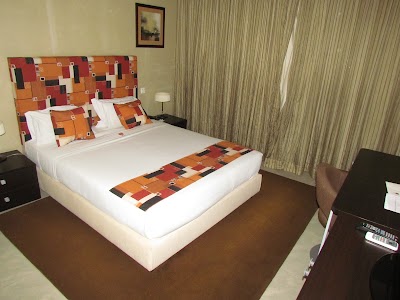 Photos of Royal Plaza Hotel