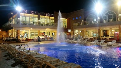 Photos of Tyros resort