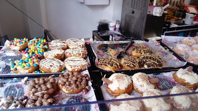 Huckleberry's Doughnuts