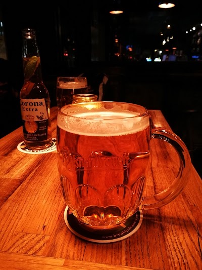 bar