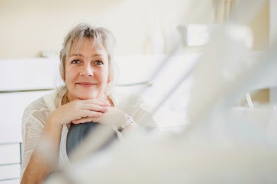 Photos of Dentist Bente Canter
