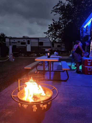 Williams RV Park & Boat Access - Thumbnail