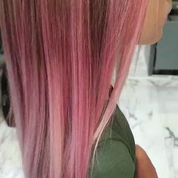 Photo n°4 de Valenti Style coiffure change d’adresse au salon « les copines » à Nice (Salon de coiffure)