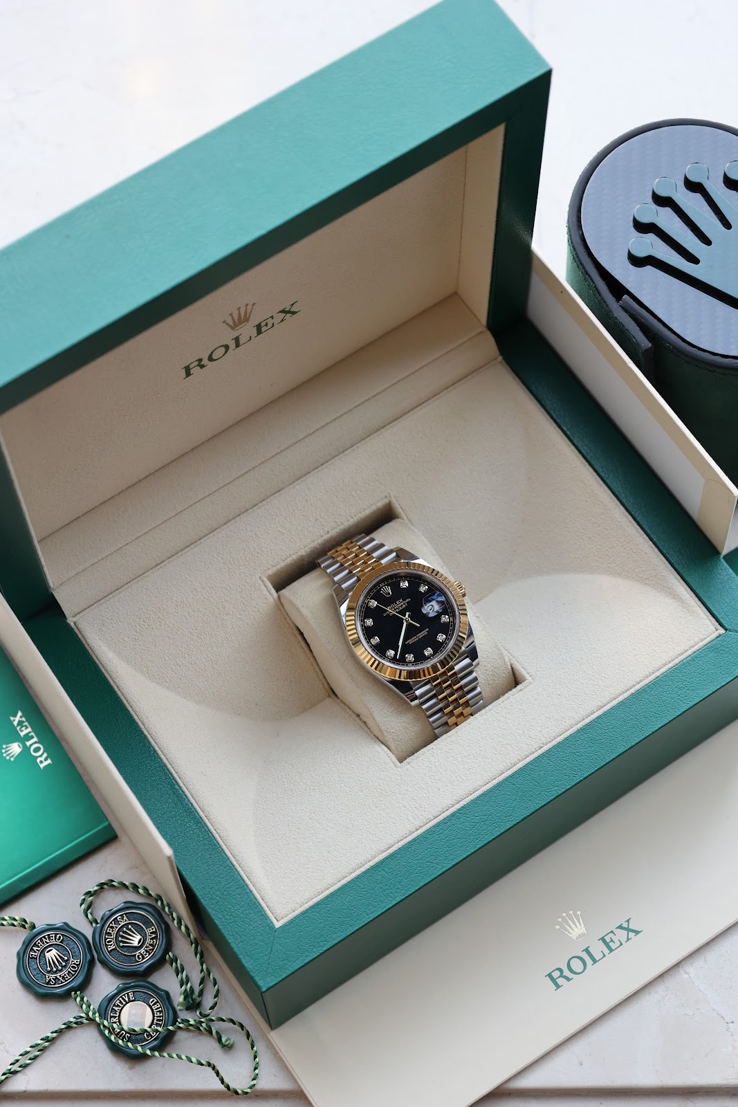 Watches investments & Bag Dreamer X EmiratiOne - صورة 3