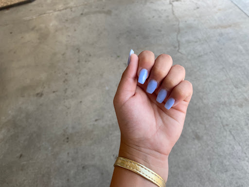 Tran Tran Nails Logo