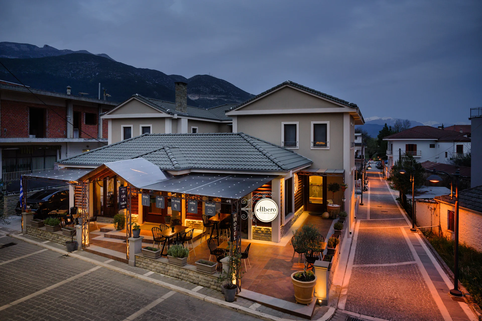 'Albero Hotel