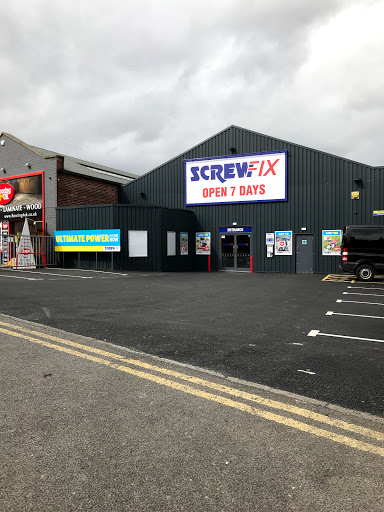 Screwfix Horsforth - Visual
