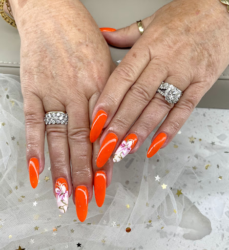 CHIC WASAGA NAILS & SPA(BEACH 6) - Thumbnail
