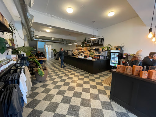 Guapo's Coffee House - Thumbnail