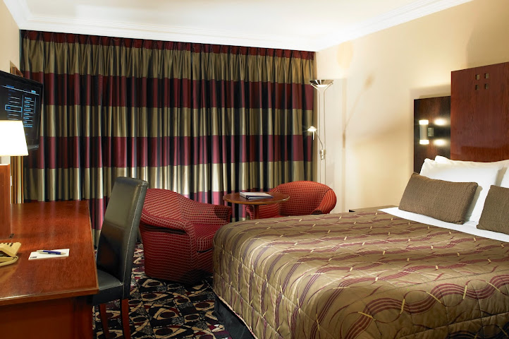 Stirling Highland Hotel by null