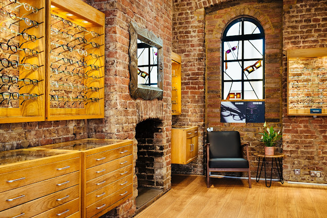 Eye Contacts Eyewear