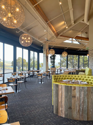 La Costanera by null