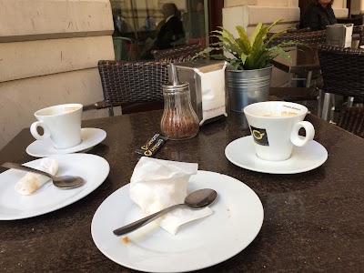Photos of Caf&eacute; de L'Abuela