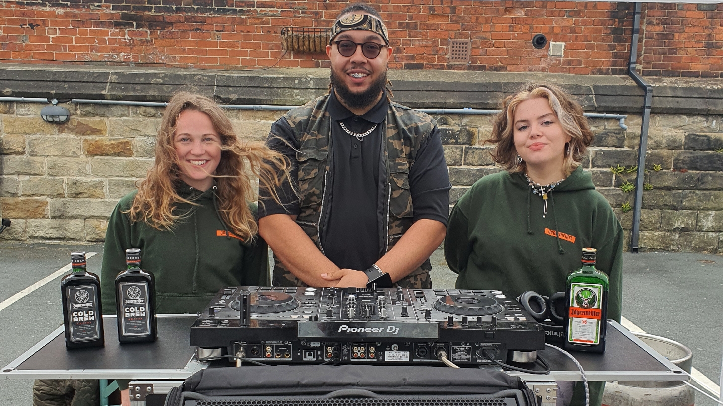 DJ Waansin - Entertainment - photo 1