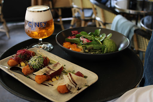 La Place - Bar Restaurant - Thumbnail