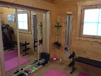 エステ・脱毛・加圧トレーニング『はぴねすくろーばー』