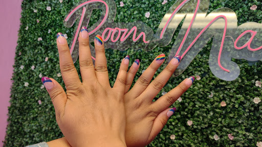 Room Nails - Thumbnail