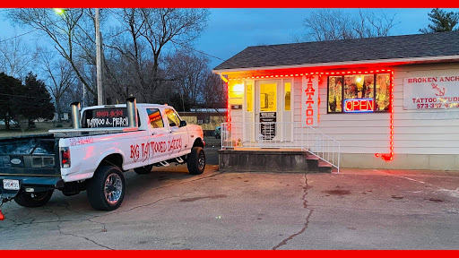 Broken Anchor Tattoo and Piercing Studio & Emporium