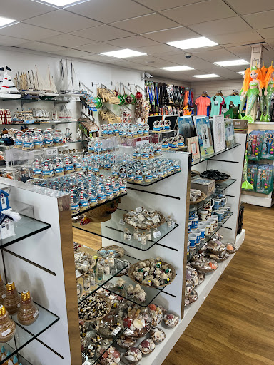 Summer Arcade Souveniers & Gifts - Thumbnail