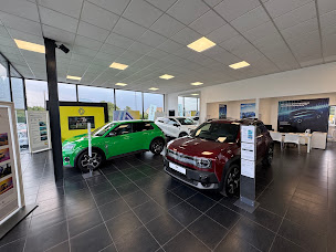 Photo n°1 de Renault Luçon - Jean Rouyer Automobiles à Luçon (Vendeur de voitures d'occasion)