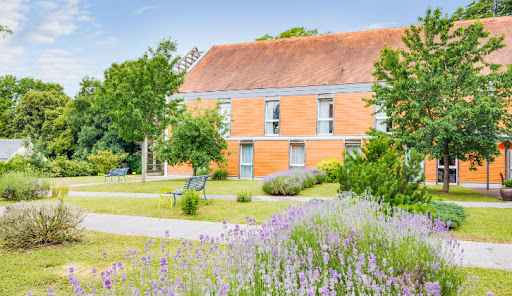 Photo de EHPAD Les Jardins Médicis Esches