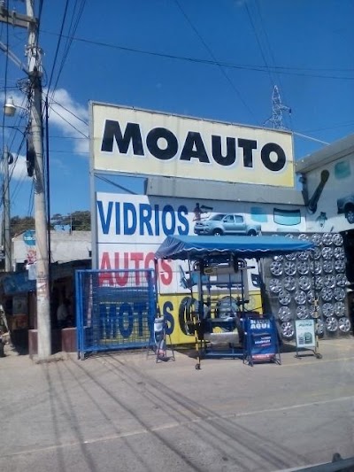 Photos of Moauto Barberena