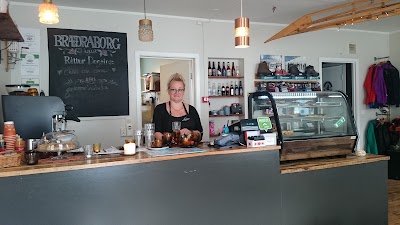 Photos of Br&aelig;&eth;raborg