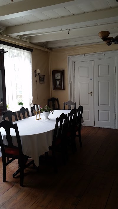 Photos of Jaunsen Gjestgjevarstad AS