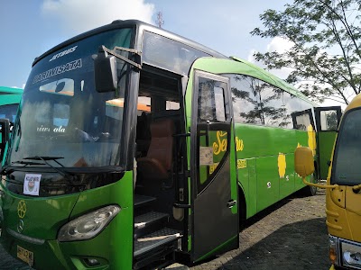 Photos of Kerajinan Kulit Muntilan | Jaket Kulit | Tas Kulit | Sandal kulit