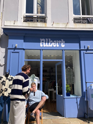 Albert - Visual