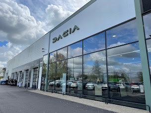 Photo n°2 de Dacia Berck-sur-Mer Gueudet 1880 à Berck (Vendeur de voitures d'occasion)