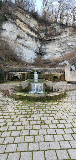 Temple-Grotte