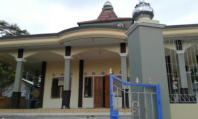 Photos of Masjid Tompak