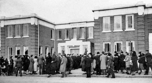 Lee Hub - Independent Community Library