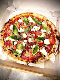 Photo n°35 de Pizz'arev à Charly (Pizzeria)