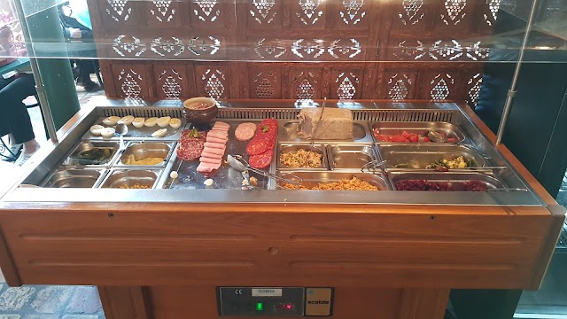 Le Buffet