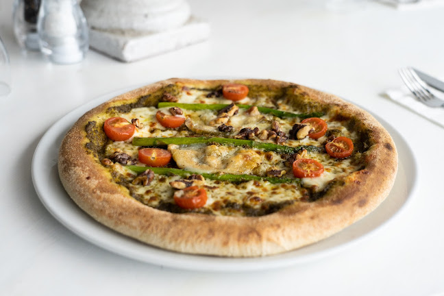 Comments and reviews of GG's Bar & Restaurant