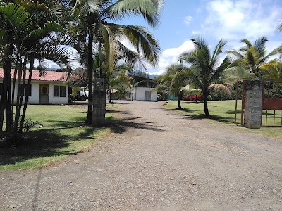 Photos of Maquiladora de Pollo Matamoros