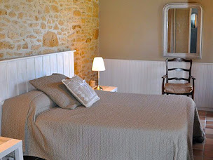 Photo n°23 de Domaine du Barry à Marcillac-Saint-Quentin (Lodge)