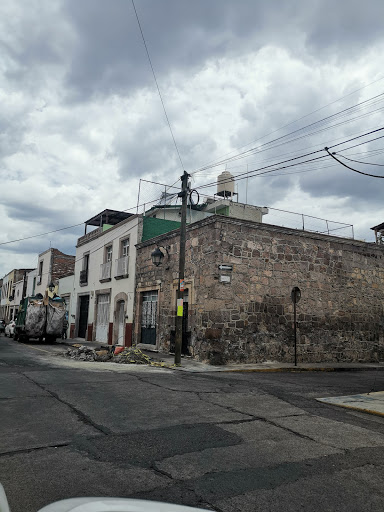 Pension de Carros La Planta - Thumbnail