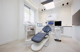 Photo n°1 de Dr Ludovica Martini - Orthodontie invisible et Esthétique à Athis-Mons (Dentiste)