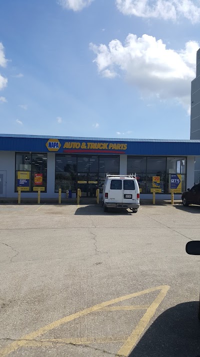 NAPA Auto Parts No018