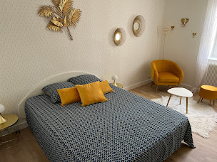 Photo n°14 de Les Hôtes de la Royauté à Saint-Georges-lès-Baillargeaux (Chambre d'hôtes)