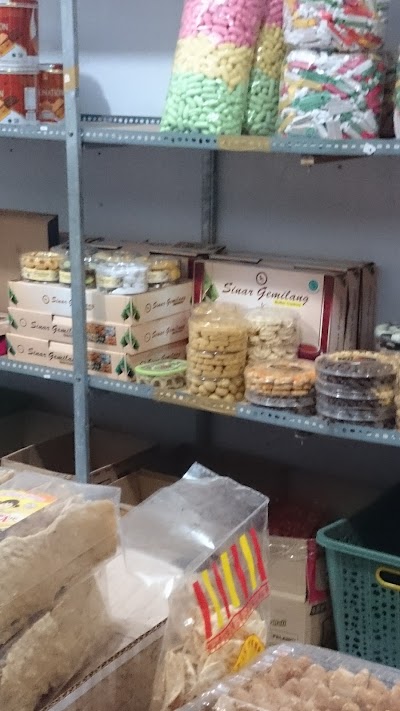 Photos of Pasar Sedan