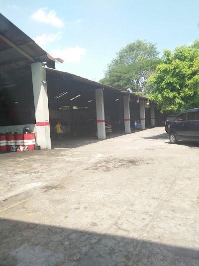 Photos of Archa Tama Putra