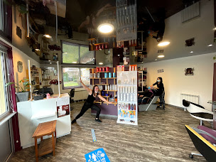 Photo n°8 de Coiffure Séduc'Tifs à Reignier-Ésery (Salon de coiffure)