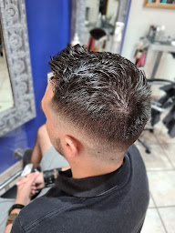 Photo n°19 de Lagarrigue Coiffure à Lagarrigue (Salon de coiffure)