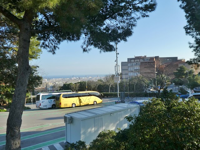 Parquinq Bus Parc Güel